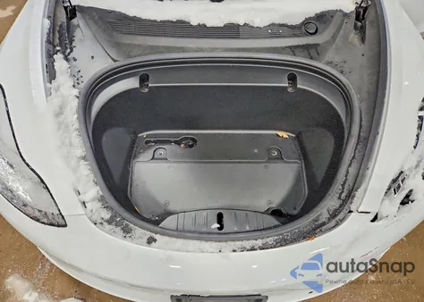 2020 Tesla Model 3 z USA, uszkodzony, nr VIN 5YJ3E1EB6LF622607